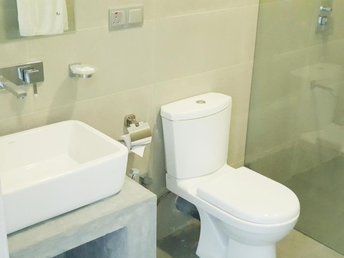 Hotel Blue Note Hikkaduwa Zewnętrze zdjęcie